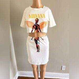Nirvana White Graphic Skirt Set Size Small